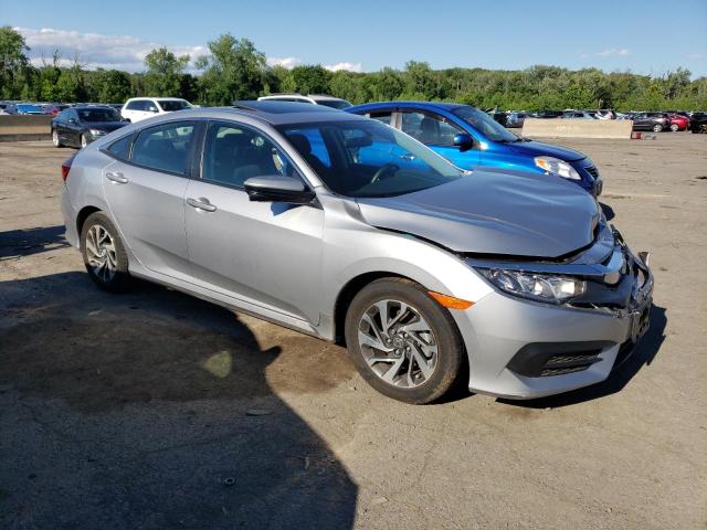 Photo 4 from auction – 2017 HONDA CIVIC EX with VIN 2HGFC2F70HH528275