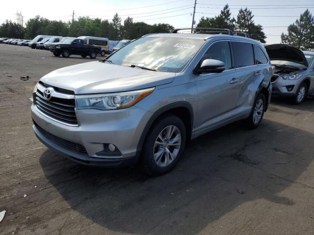 TOYOTA HIGHLANDER 2015 مع رقم تعريف المركبة 5TDJKRFH1FS159387 - صورة من المزاد