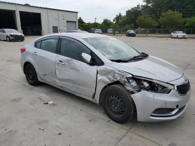 Photo 4 from auction – 2016 KIA FORTE LX with VIN KNAFK4A60G5458937