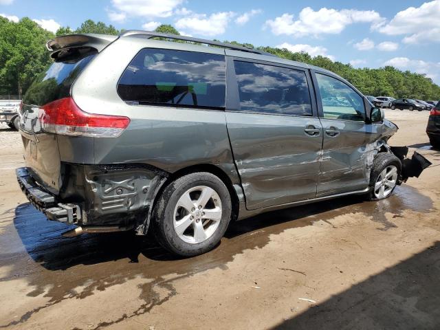 Photo 3 from auction – 2013 TOYOTA SIENNA LE with VIN 5TDKK3DC4DS335421