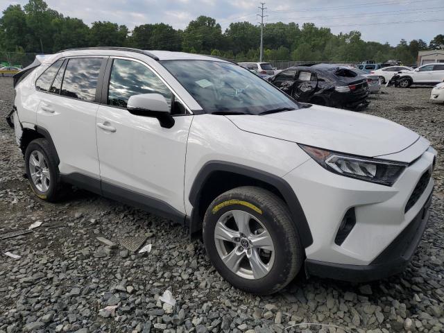 Photo 4 from auction – 2021 TOYOTA RAV4 XLE with VIN 2T3P1RFV5MC209353