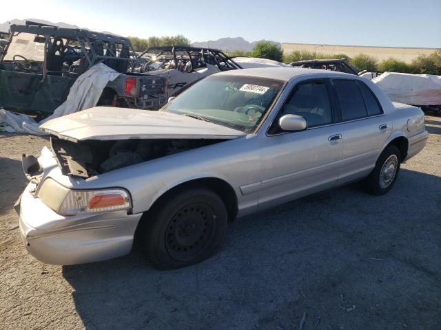 FORD CROWN VICT 2001 with VIN 2FAFP71W61X190882 - Photo from auction