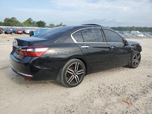 Photo 3 from auction – 2017 HONDA ACCORD with VIN 1HGCR2F72HA282734