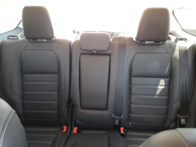 Photo 10 from auction – 2019 FORD ESCAPE SEL with VIN 1FMCU9HD3KUC00181