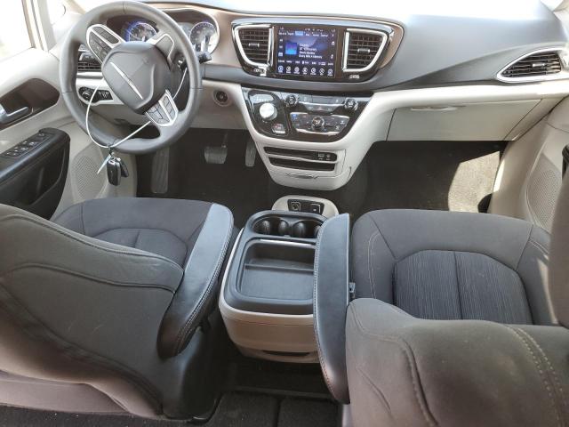 Photo 8 from auction – 2017 CHRYSLER PACIFICA T with VIN 2C4RC1BG4HR816757