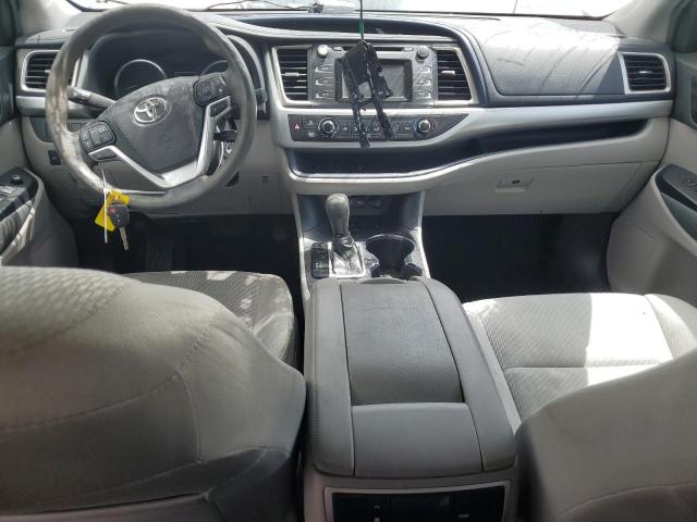 Photo 8 from auction – 2019 TOYOTA HIGHLANDER with VIN 5TDZZRFH4KS338953