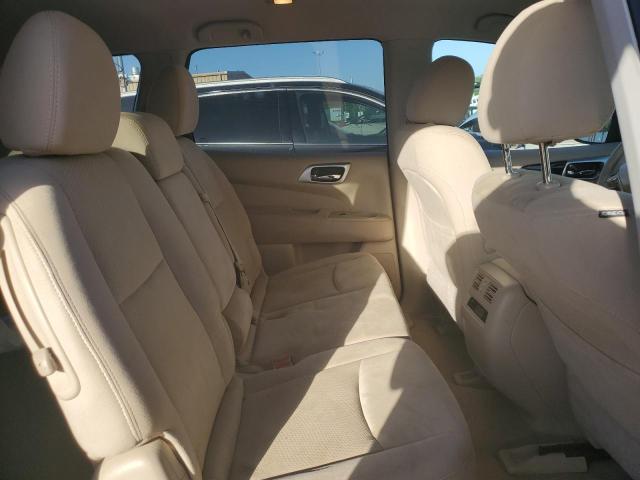 Photo 11 from auction – 2015 NISSAN PATHFINDER with VIN 5N1AR2MM4FC689286