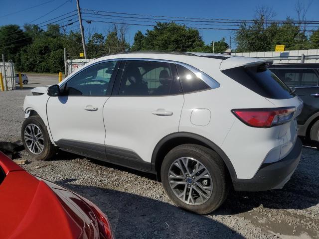 Photo 2 from auction – 2021 FORD ESCAPE SEL with VIN 1FMCU9H95MUB02381
