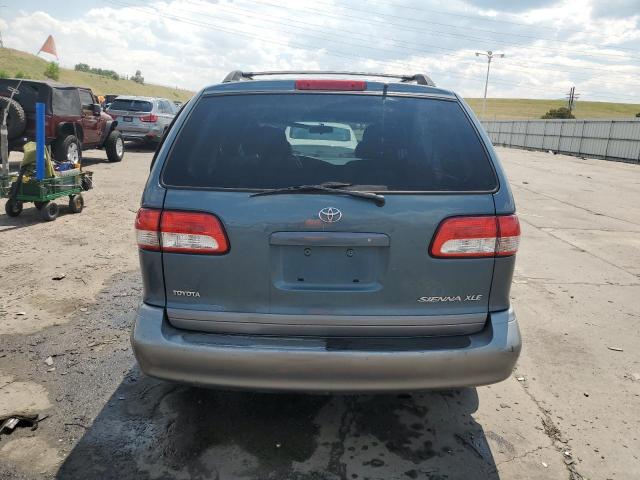 Photo 6 from auction – 2002 TOYOTA SIENNA LE with VIN 4T3ZF13C92U489076