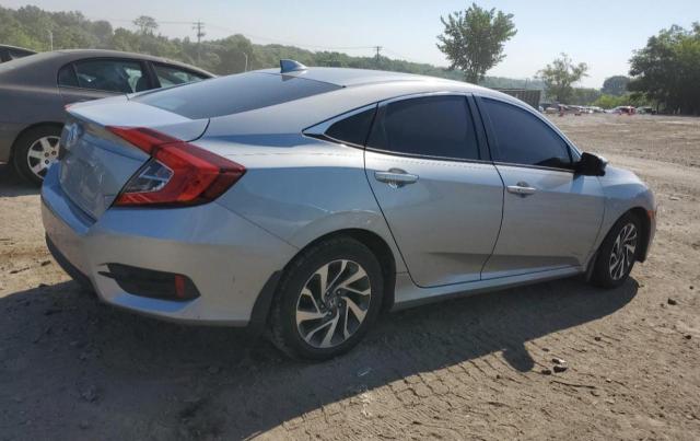 Photo 3 from auction – 2017 HONDA CIVIC EX with VIN 2HGFC2F74HH556502