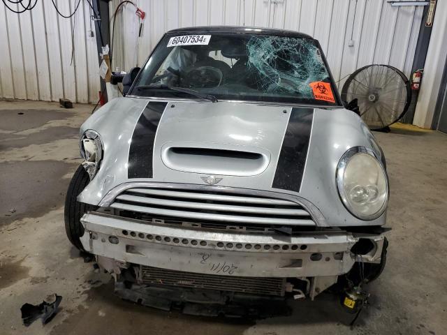 Photo 5 from auction – 2006 MINI COOPER S with VIN WMWRE33556TJ48649