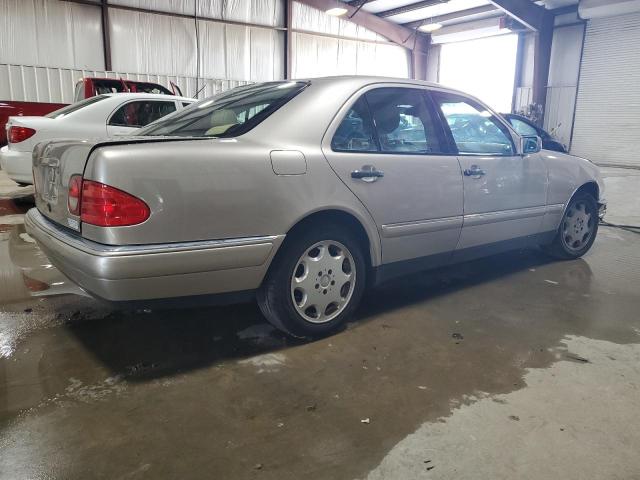 Photo 3 from auction – 1997 MERCEDES-BENZ E 420 with VIN WDBJF72F2VA563211