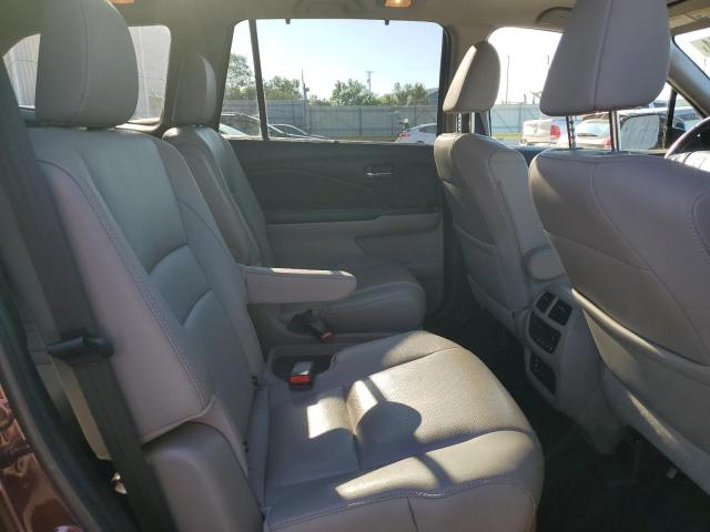 Photo 11 from auction – 2017 HONDA PILOT ELIT with VIN 5FNYF6H01HB006928