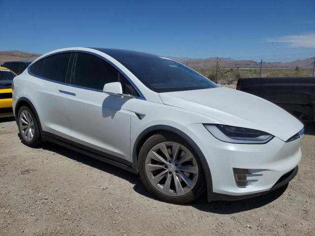 Photo 4 from auction – 2018 TESLA MODEL X with VIN 5YJXCBE23JF142826