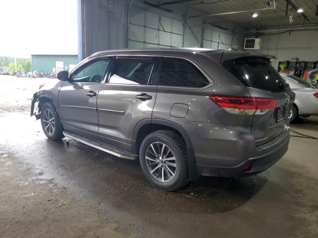Photo 2 from auction – 2018 TOYOTA HIGHLANDER with VIN 5TDJZRFH0JS536618