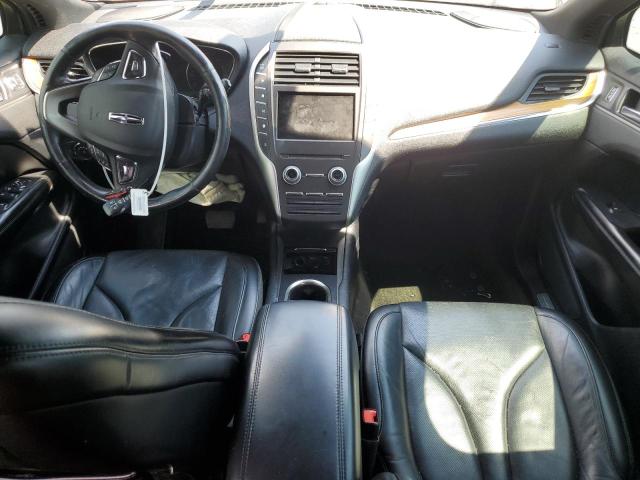 Photo 8 from auction – 2015 LINCOLN MKC with VIN 5LMCJ2A9XFUJ36908