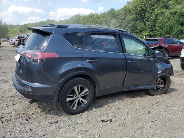 Photo 3 from auction – 2017 TOYOTA RAV4 XLE with VIN JTMRFREV1HD203031
