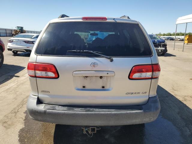 Photo 6 from auction – 2002 TOYOTA SIENNA LE with VIN 4T3ZF13C72U461986