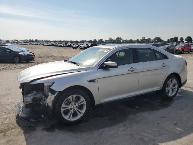 FORD TAURUS SEL 2015 con VIN 1FAHP2E84FG153351 - Foto de la subasta