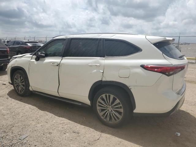 Foto 2 de la subasta – 2021 TOYOTA HIGHLANDER con VIN 5TDFZRAH1MS076676