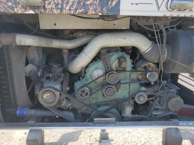 Photo 7 from auction – 1996 PREVOST BUS with VIN 2PCM33493T1025874