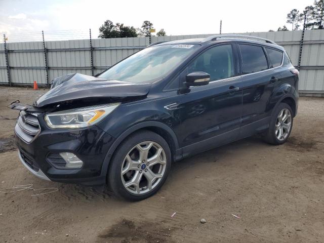 FORD ESCAPE TIT 2017 مع رقم تعريف المركبة 1FMCU9J90HUB13112 - صورة من المزاد