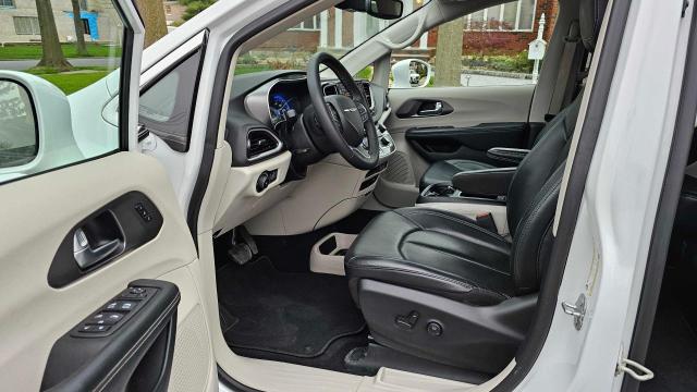 Photo 5 from auction – 2022 CHRYSLER PACIFICA T with VIN 2C4RC1BG0NR182004