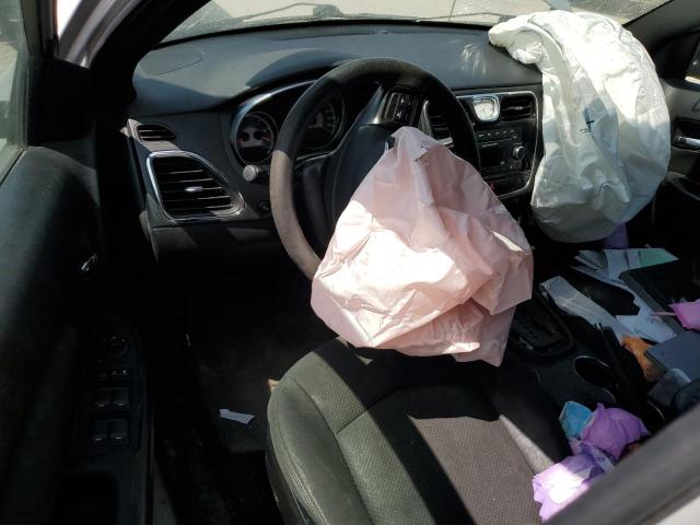 Photo 8 from auction – 2012 CHRYSLER 200 LX with VIN 1C3CCBAB3CN127465