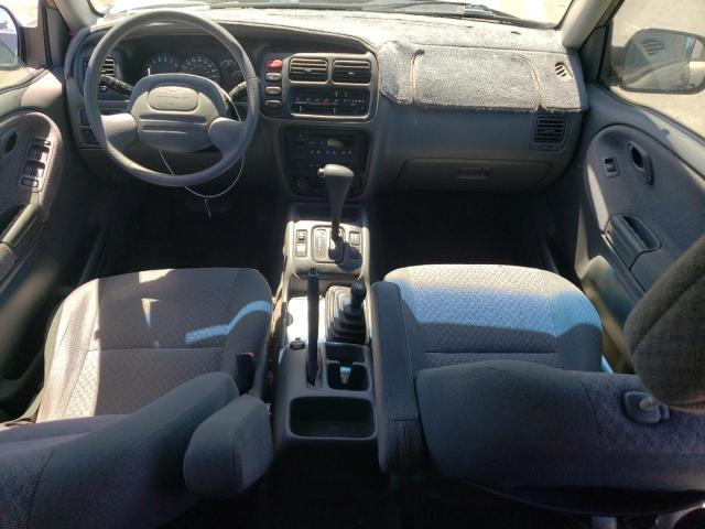 Photo 8 from auction – 2002 CHEVROLET TRACKER with VIN 2CNBJ13C026951435