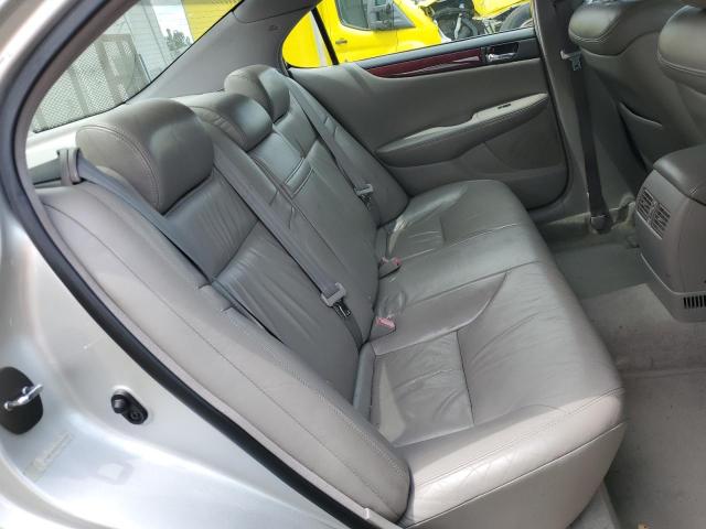Photo 10 from auction – 2002 LEXUS ES 300 with VIN JTHBF30G925036683
