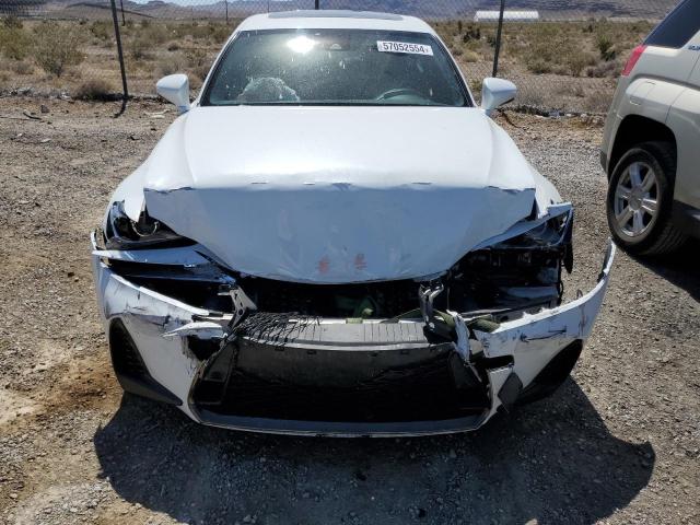 Photo 5 from auction – 2018 LEXUS IS 300 with VIN JTHBA1D24J5080039