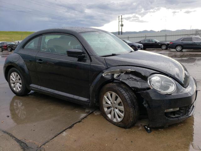 Photo 4 from auction – 2013 VOLKSWAGEN BEETLE with VIN 3VWFP7AT0DM631015