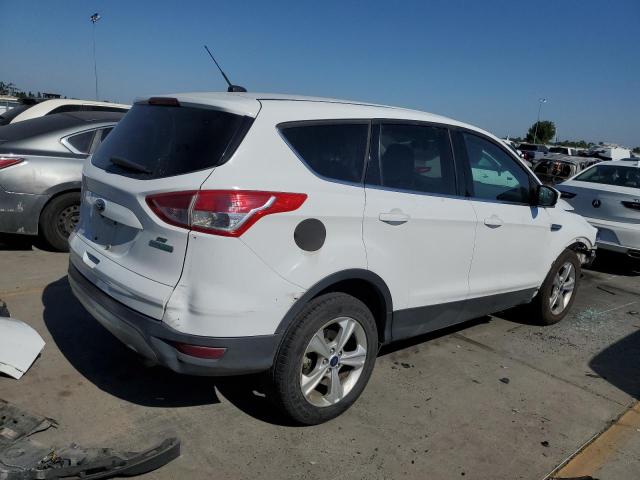 Photo 3 from auction – 2015 FORD ESCAPE SE with VIN 1FMCU0GX0FUB31706