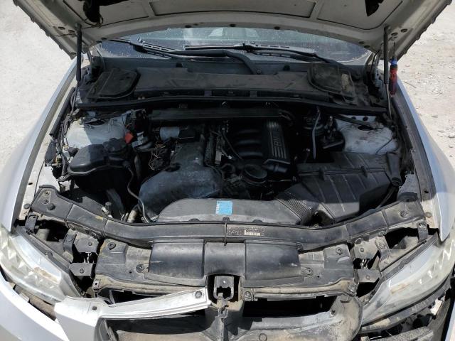 Photo 11 from auction – 2006 BMW 325 I AUTO with VIN WBAVB17586NK37027