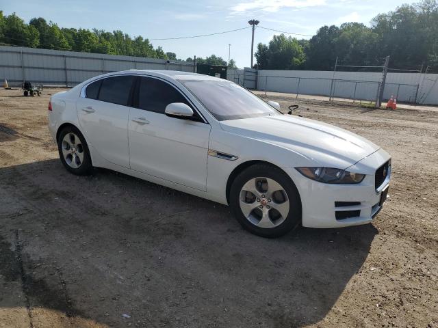 Photo 4 from auction – 2017 JAGUAR XE with VIN SAJAR4BG3HA975742