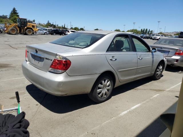 Photo 3 from auction – 2005 TOYOTA CAMRY LE with VIN 4T1BE30K75U625827