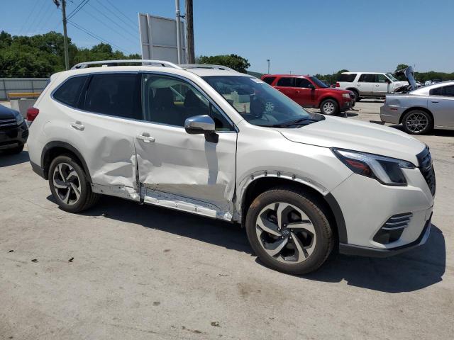 Photo 4 from auction – 2023 SUBARU FORESTER T with VIN JF2SKARC6PH427282