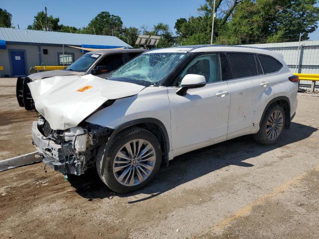 TOYOTA HIGHLANDER 2020 with VIN 5TDFZRBH8LS046975 - Photo from auction