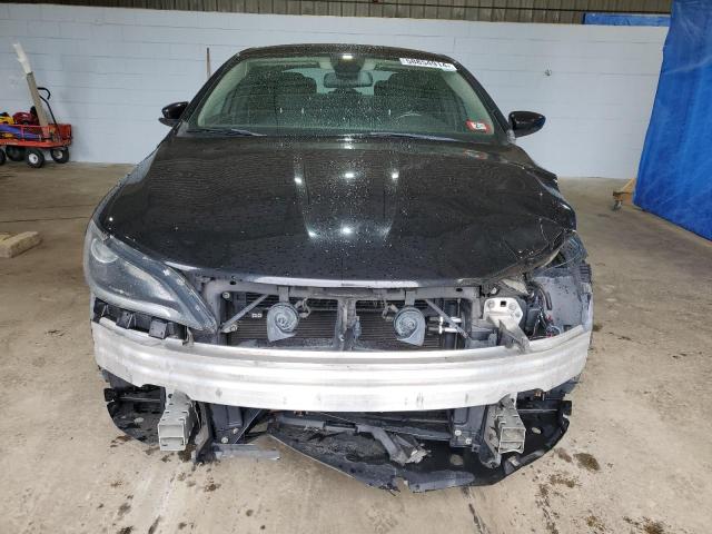 Photo 5 from auction – 2016 CHRYSLER 200 LIMITE with VIN 1C3CCCAB2GN106117