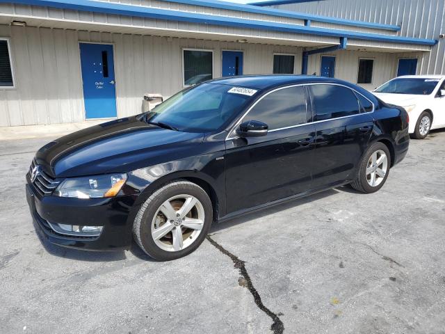 VOLKSWAGEN PASSAT S 2015 with VIN 1VWAT7A37FC120931 - Photo from auction