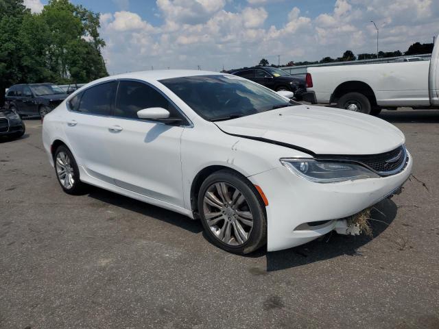 Photo 4 from auction – 2015 CHRYSLER 200 LIMITE with VIN 1C3CCCAB1FN651790