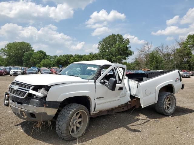 CHEVROLET 2500 2005 with VIN 1GCHK23U15F823936 - Photo from auction