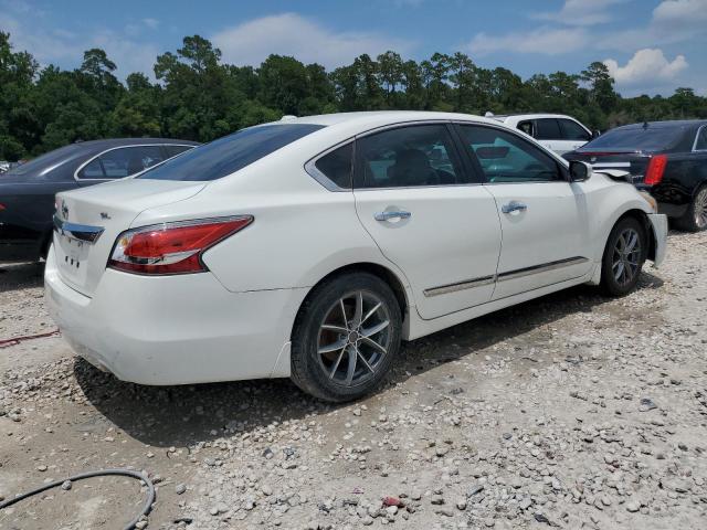 Photo 3 from auction – 2015 NISSAN ALTIMA 2.5 with VIN 1N4AL3AP1FN900190