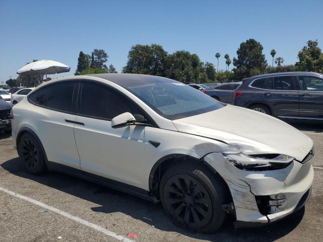 Photo 4 from auction – 2016 TESLA MODEL X with VIN 5YJXCDE45GF026484