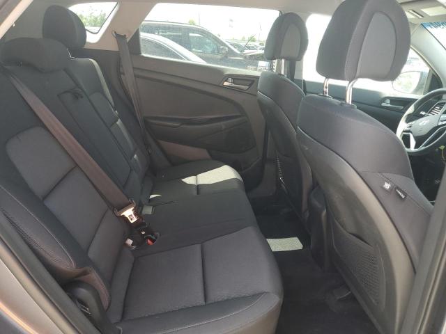 Photo 11 from auction – 2017 HYUNDAI TUCSON LIM with VIN KM8J3CA45HU570297