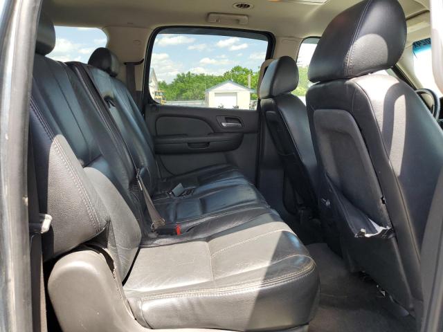 Photo 11 from auction – 2008 CHEVROLET SUBURBAN K with VIN 3GNFK16388G296752