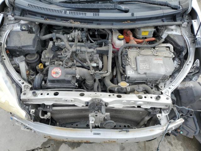 Photo 11 from auction – 2012 TOYOTA PRIUS C with VIN JTDKDTB31C1505355