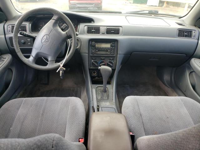 Photo 8 from auction – 2000 TOYOTA CAMRY LE with VIN JT2BF28K8Y0236070