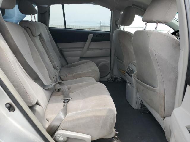 Photo 11 from auction – 2011 TOYOTA HIGHLANDER with VIN 5TDBK3EH0BS067216