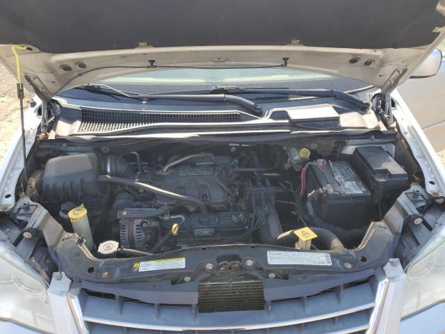 Photo 12 from auction – 2010 CHRYSLER TOWN & COU with VIN 2A4RR5D16AR109237